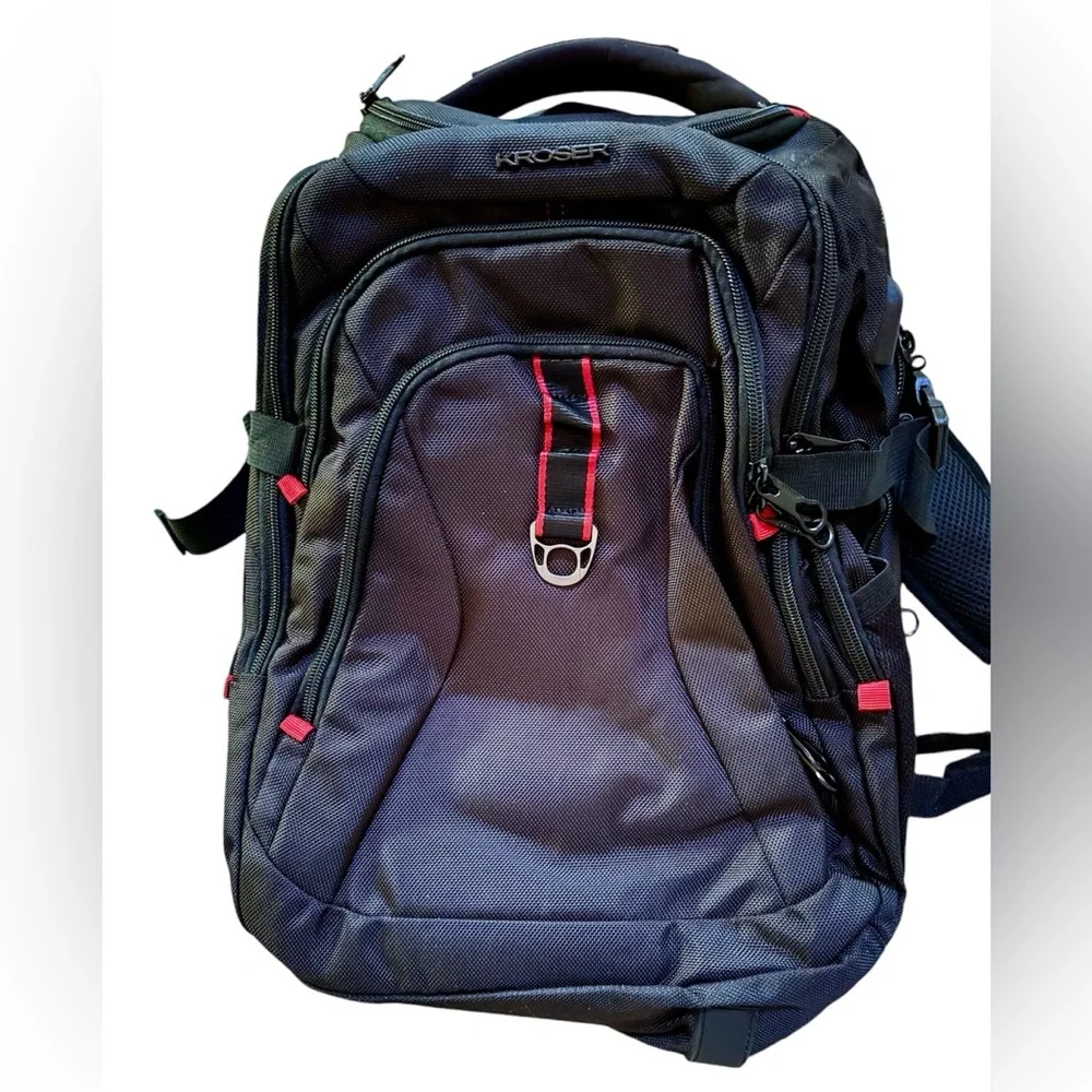 🔥Kroser Travel Laptop Backpack 17.3”🔥 NIP - UNISEX